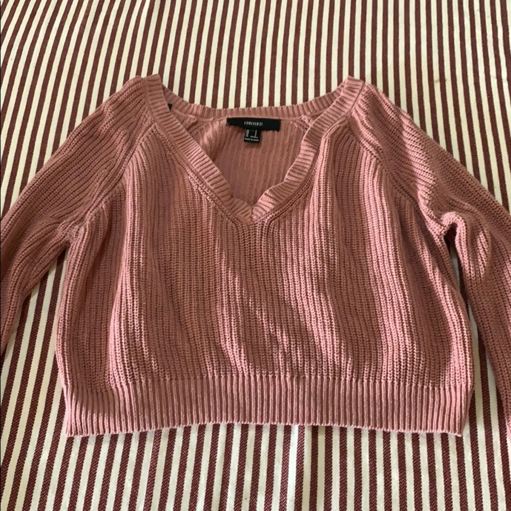 Cropped vneck F21 sweater pink